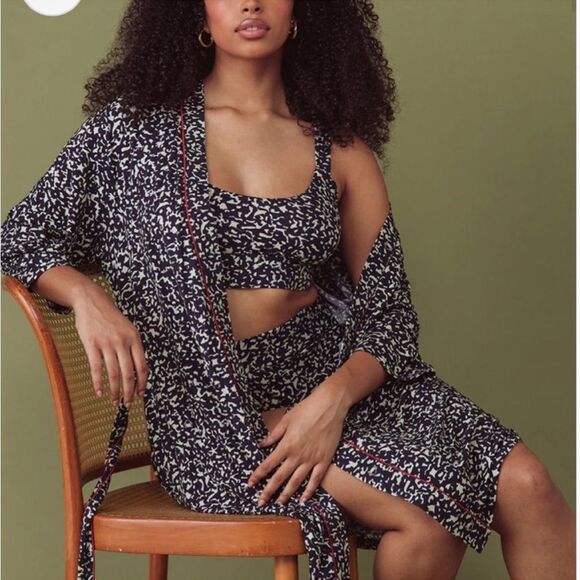 Kilo brava modal short robe- composition print size medium - Picture 1 of 5